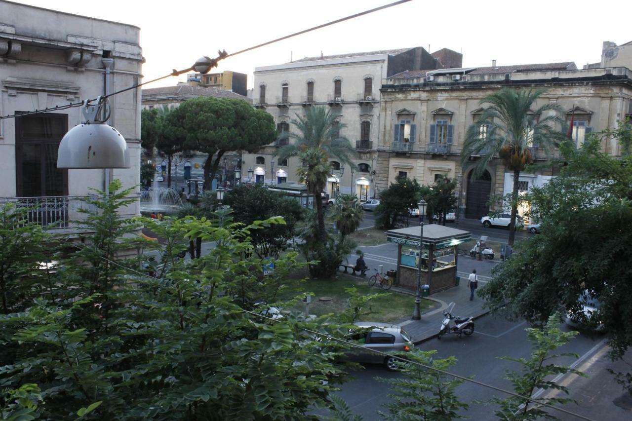 La Casa Di Isabella Bed & Breakfast Catania Exterior photo