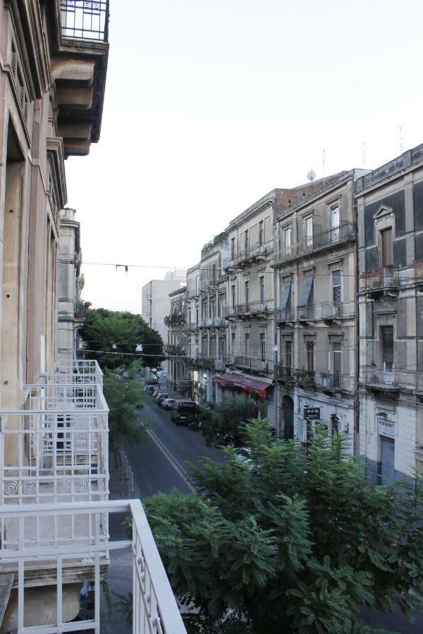 La Casa Di Isabella Bed & Breakfast Catania Exterior photo